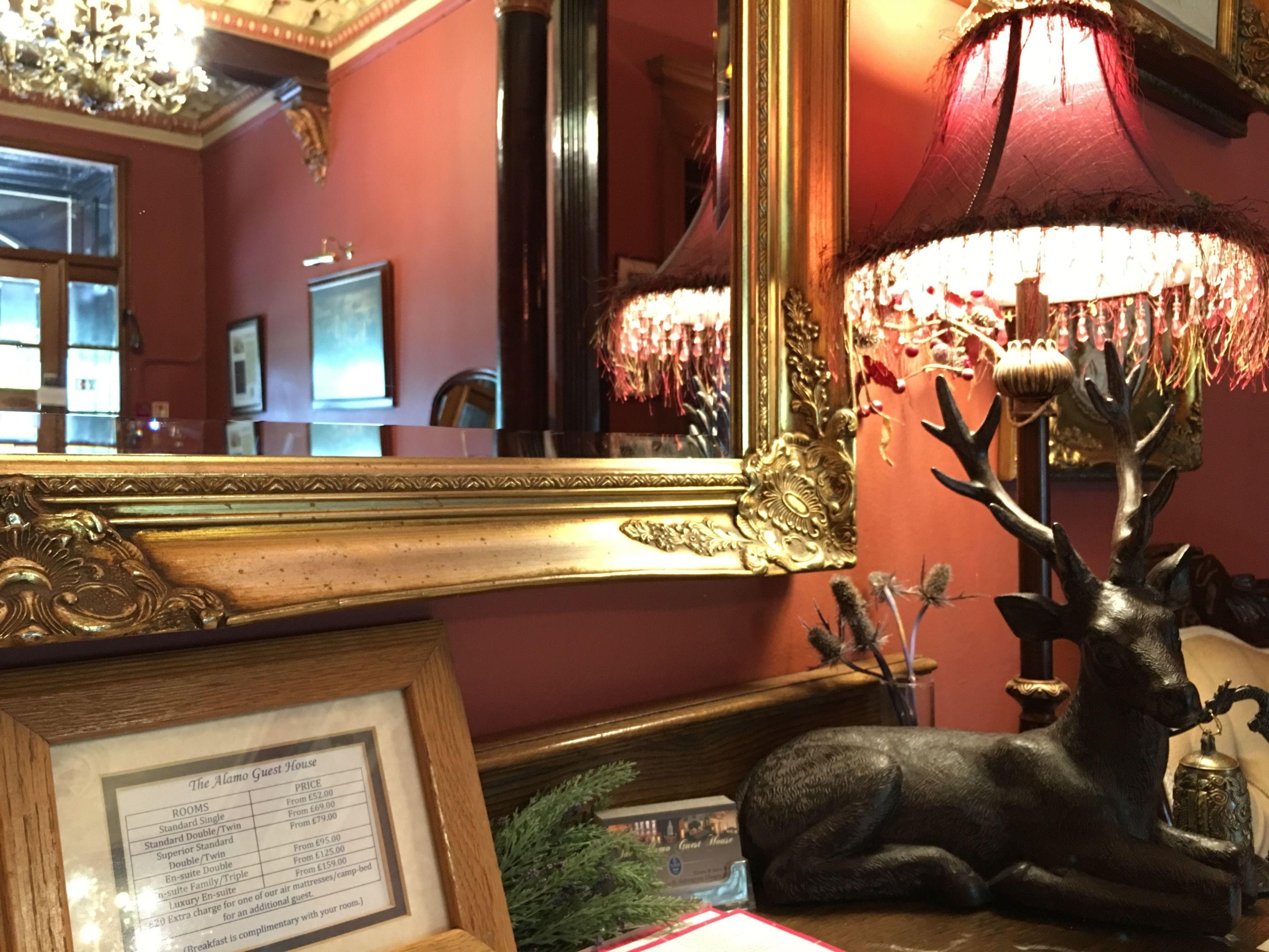The Alamo Guest House — Photos 2